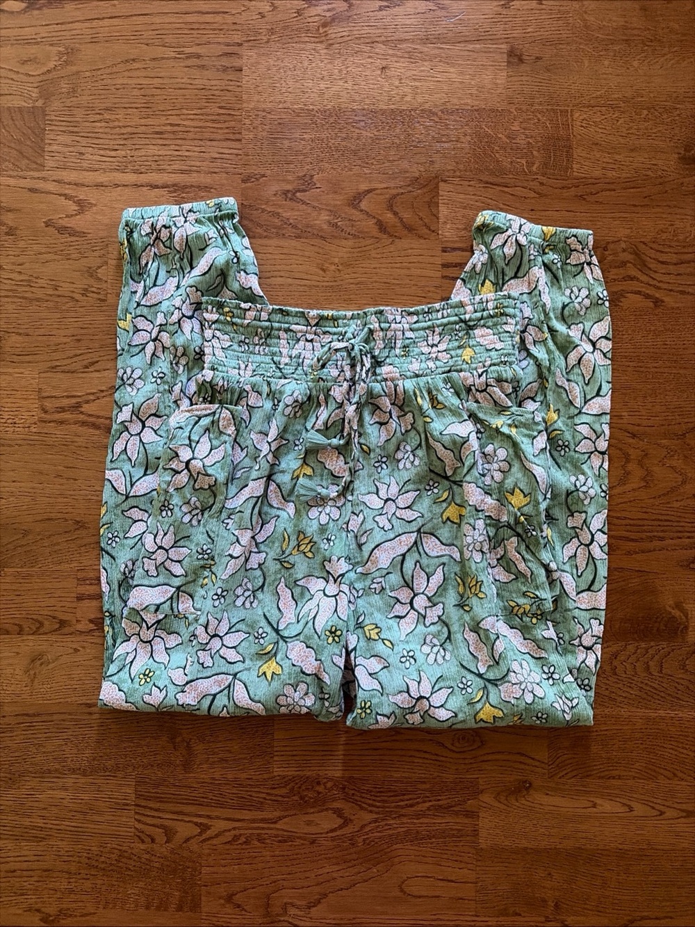Aerie Smocked Gauzy Beach Pants S Green Floral Print High Waisted Jogger Pockets